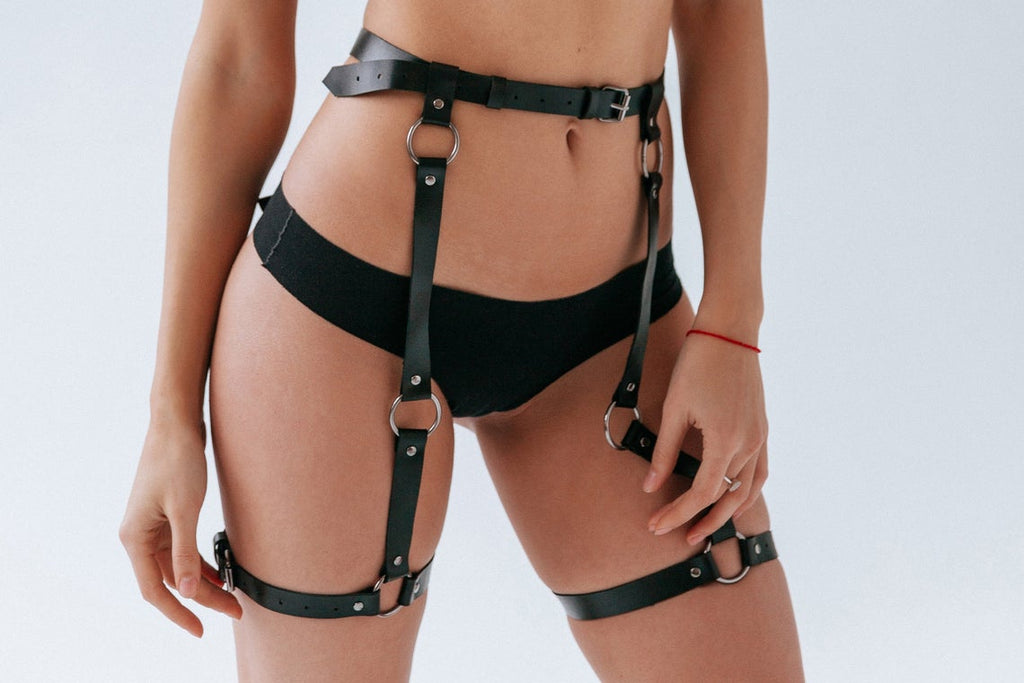 Leather garters with bows
