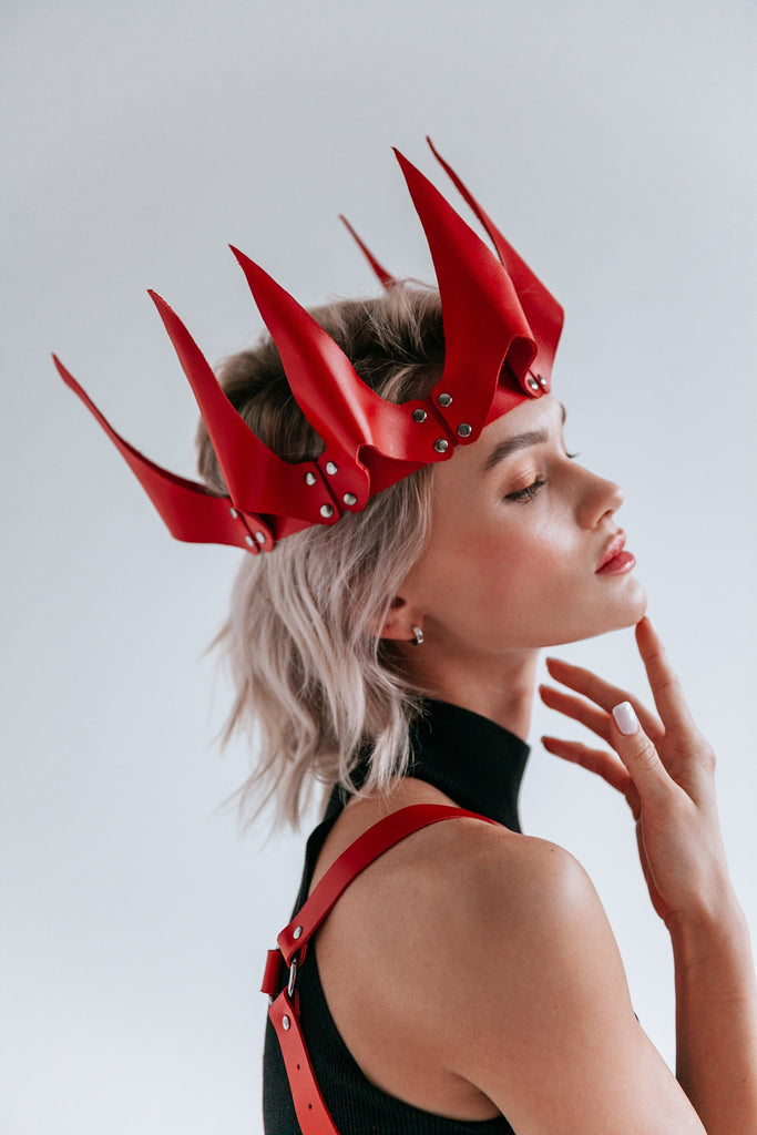 red leather crown